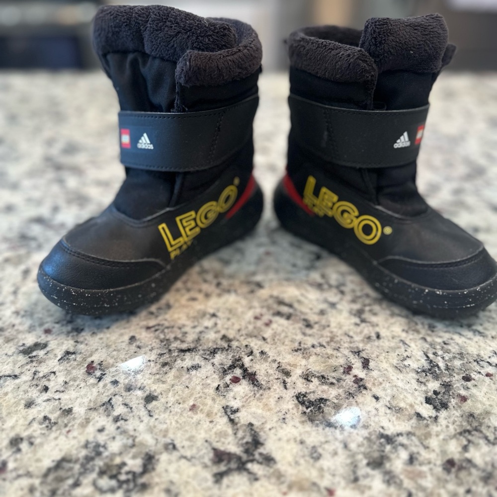 LEGO Kids Black and Yellow Snow Boots